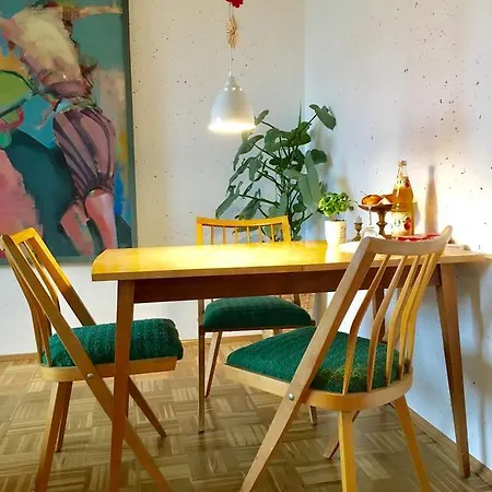 Cozy Flat Near City Centre Apartment *